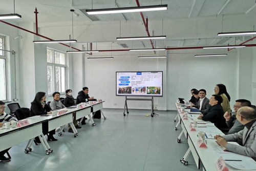 市發(fā)改委領導深入調(diào)研微電子學院 聚焦晶科微電子創(chuàng)新發(fā)展