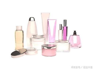 從創意到顧客 化妝品與服裝的上市之旅
